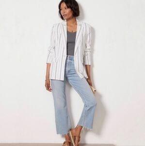 Evereve Kinley White with black stripe light weight Linen Blazer Size Large
